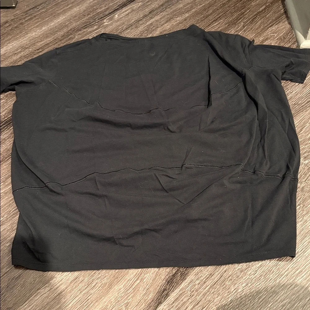Lululemon Back in Action top - Picture 2 of 3
